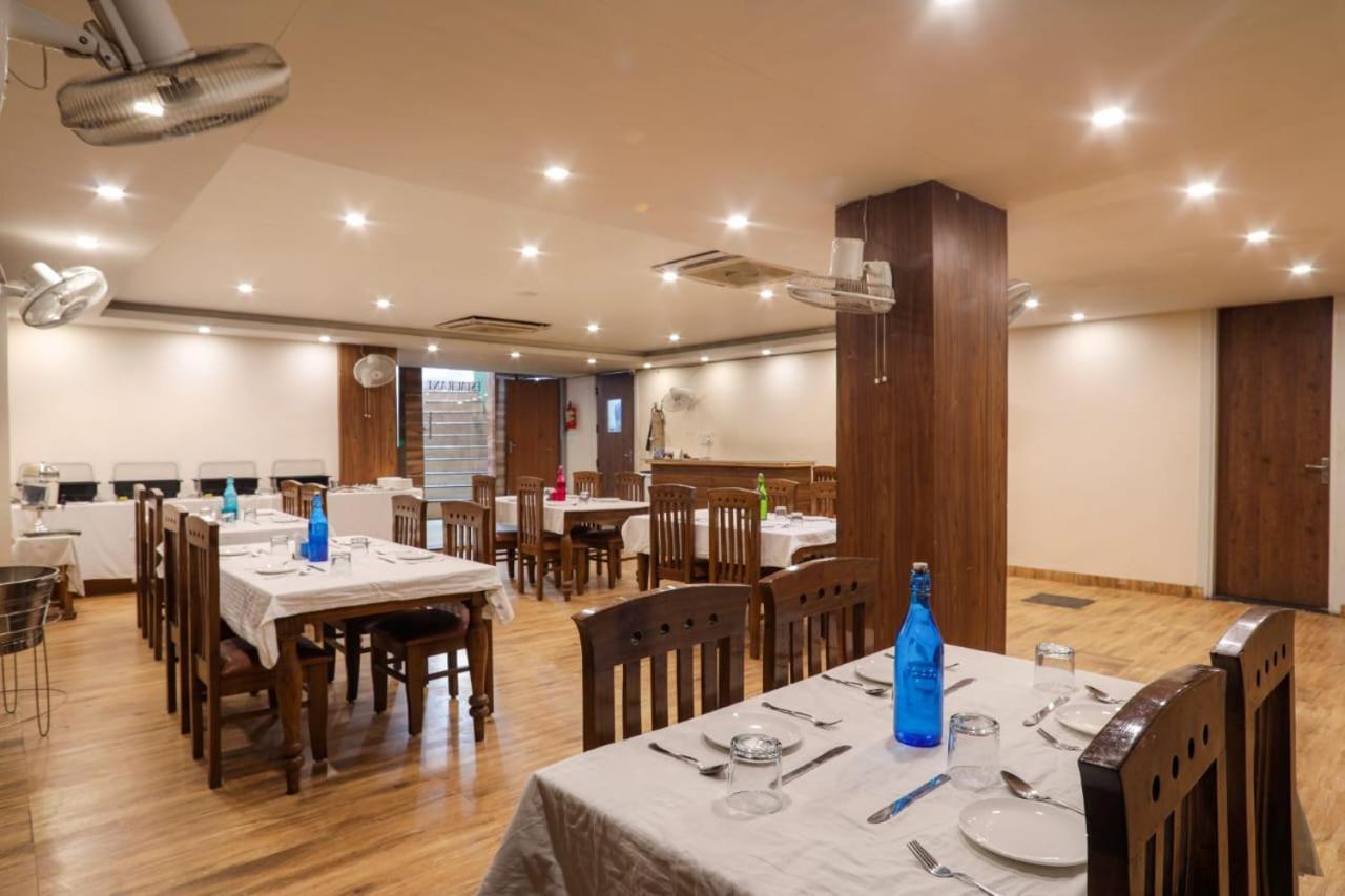 Vinsober Pride Inn Rishīkesh Zewnętrze zdjęcie